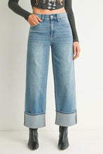 Load image into Gallery viewer, Lamai Cuffed Jeans