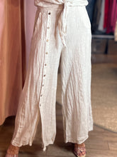 Load image into Gallery viewer, Nicole Mid-Waisted Wide Leg Linen Pants
