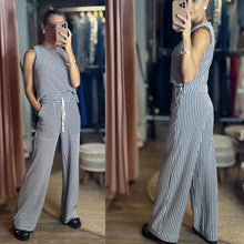 Load image into Gallery viewer, Louise Striped Set