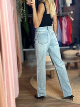 Load image into Gallery viewer, Straight Leg Ripped Jeans