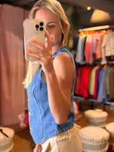 Load image into Gallery viewer, Listicle Jean Vest