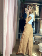 Load image into Gallery viewer, Yasmina Linen Pants
