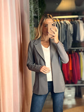 Load image into Gallery viewer, Linka Polyamide Fitted Blazer