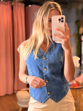 Load image into Gallery viewer, Listicle Jean Vest