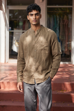 Load image into Gallery viewer, Manuel Men's Linen Shirt