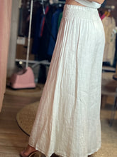 Load image into Gallery viewer, Sonia Extra Wide Linen Pants
