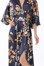 Load image into Gallery viewer, Pacora Maxi Dress