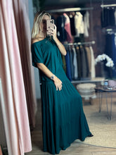 Load image into Gallery viewer, Cambury Comfy Skirt & Tee Set