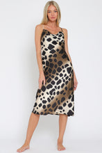 Load image into Gallery viewer, Vergara Midi Dress