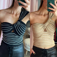 Load image into Gallery viewer, Rose Crochet Top