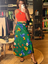 Load image into Gallery viewer, Betsy Wrap skirt - one size fits all
