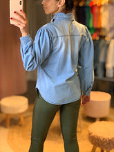 Load image into Gallery viewer, Zoe Light Long Sleeve Denim Shirt