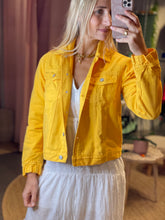 Load image into Gallery viewer, Xuxa Yellow Denim Jacket
