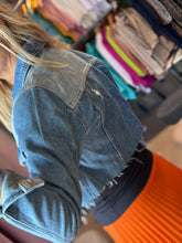 Load image into Gallery viewer, Maggy Colored Buttons Jean Jacket