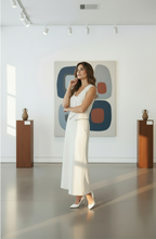 Load image into Gallery viewer, Suzanne Skirt Set
