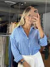 Load image into Gallery viewer, Stacy Button Up Shirt + Removable Sleeves
