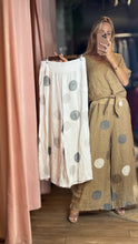 Load image into Gallery viewer, Alice Polka Dot Linen Pants
