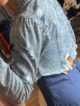 Load image into Gallery viewer, Linka Crop Jean Jacket
