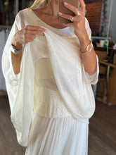 Load image into Gallery viewer, Anita Silk Blouse
