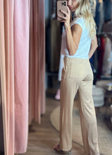 Load image into Gallery viewer, Angelica Shimmery Lurex Pants
