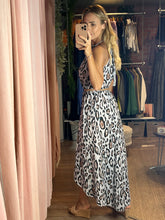 Load image into Gallery viewer, Animal Print Halter Linen Dress
