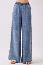 Load image into Gallery viewer, Raine Wide Leg Tencel Pants
