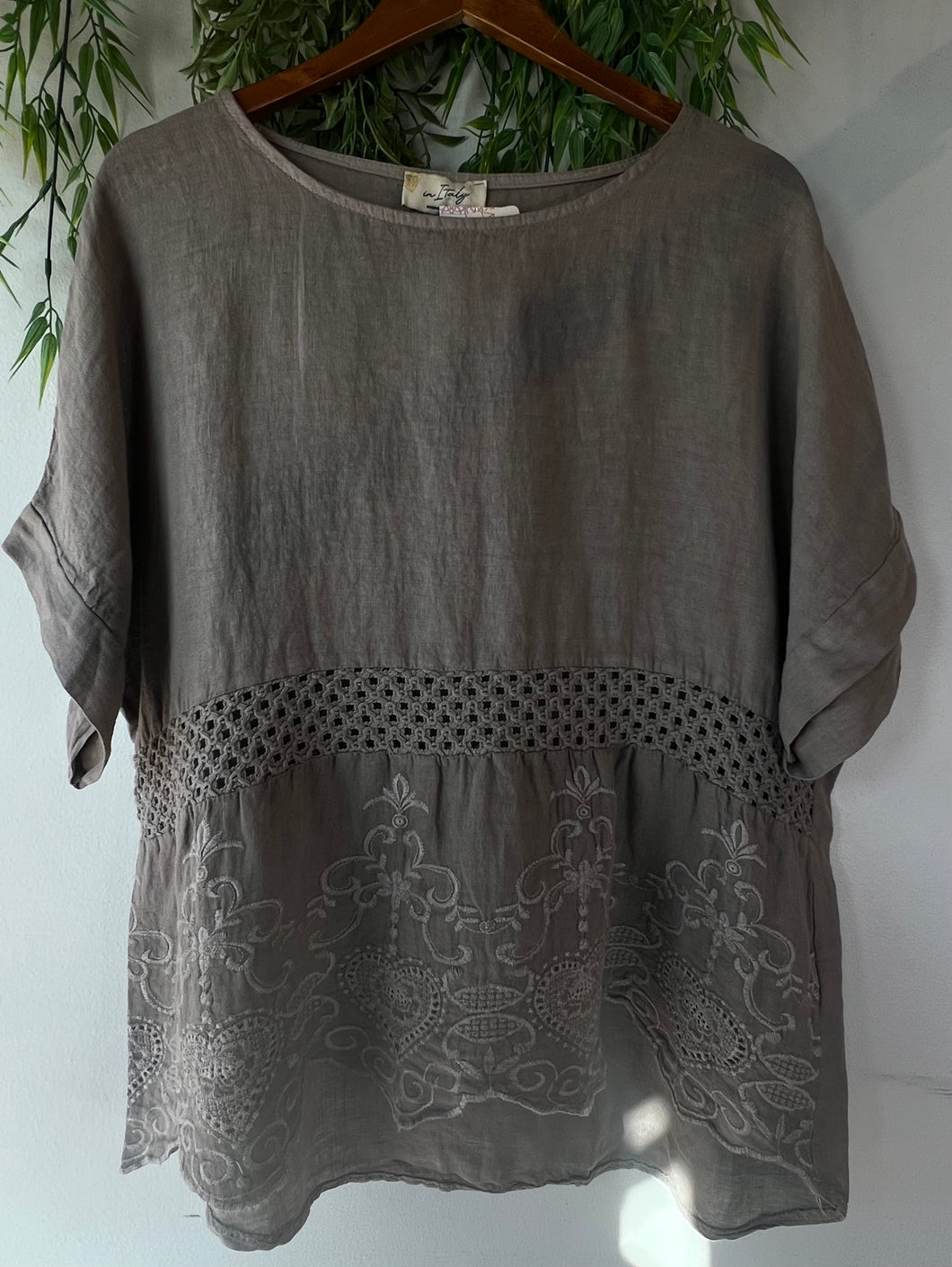 Gaby Linen Blouse