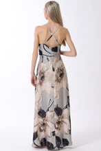 Load image into Gallery viewer, Caldas Maxi Dress
