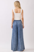 Load image into Gallery viewer, Raine Wide Leg Tencel Pants
