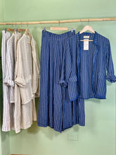 Load image into Gallery viewer, Emilia Striped Linen Pants
