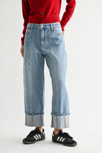 Load image into Gallery viewer, Potenza Cuffed Barrel Jeans
