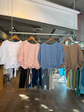 Load image into Gallery viewer, Delmar Linen Blouse
