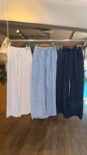 Load image into Gallery viewer, Leonie Linen Pants
