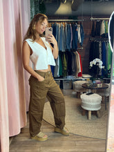 Load image into Gallery viewer, Janice Chic Cargo Pants
