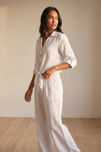Load image into Gallery viewer, Verusca Tie Front Linen Shirt
