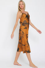 Load image into Gallery viewer, Cabuyaro Midi Dress
