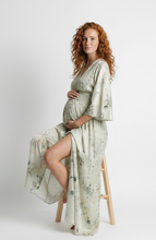 Load image into Gallery viewer, Saravena Maxi Dress
