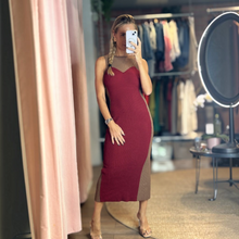 Load image into Gallery viewer, Model wearing Aurora Boutique Miami Odalys knit midi dress in burgundy and brown with a sweetheart neckline
