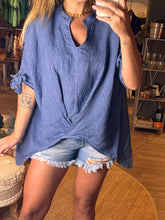 Load image into Gallery viewer, Cintia Linen Blouse
