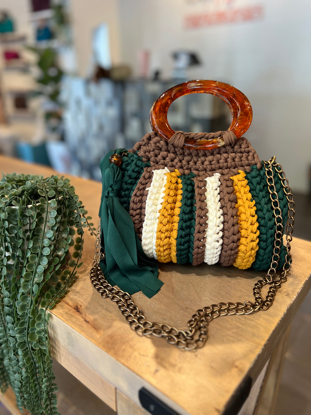 Barra do Una Hand-Made Crochet Hand Bag