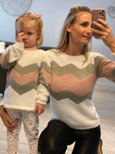 Load image into Gallery viewer, Mom and Me Knitted Sweater (kids size)
