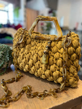 Load image into Gallery viewer, Lagoinha Hand-Made Crochet Hand Bag
