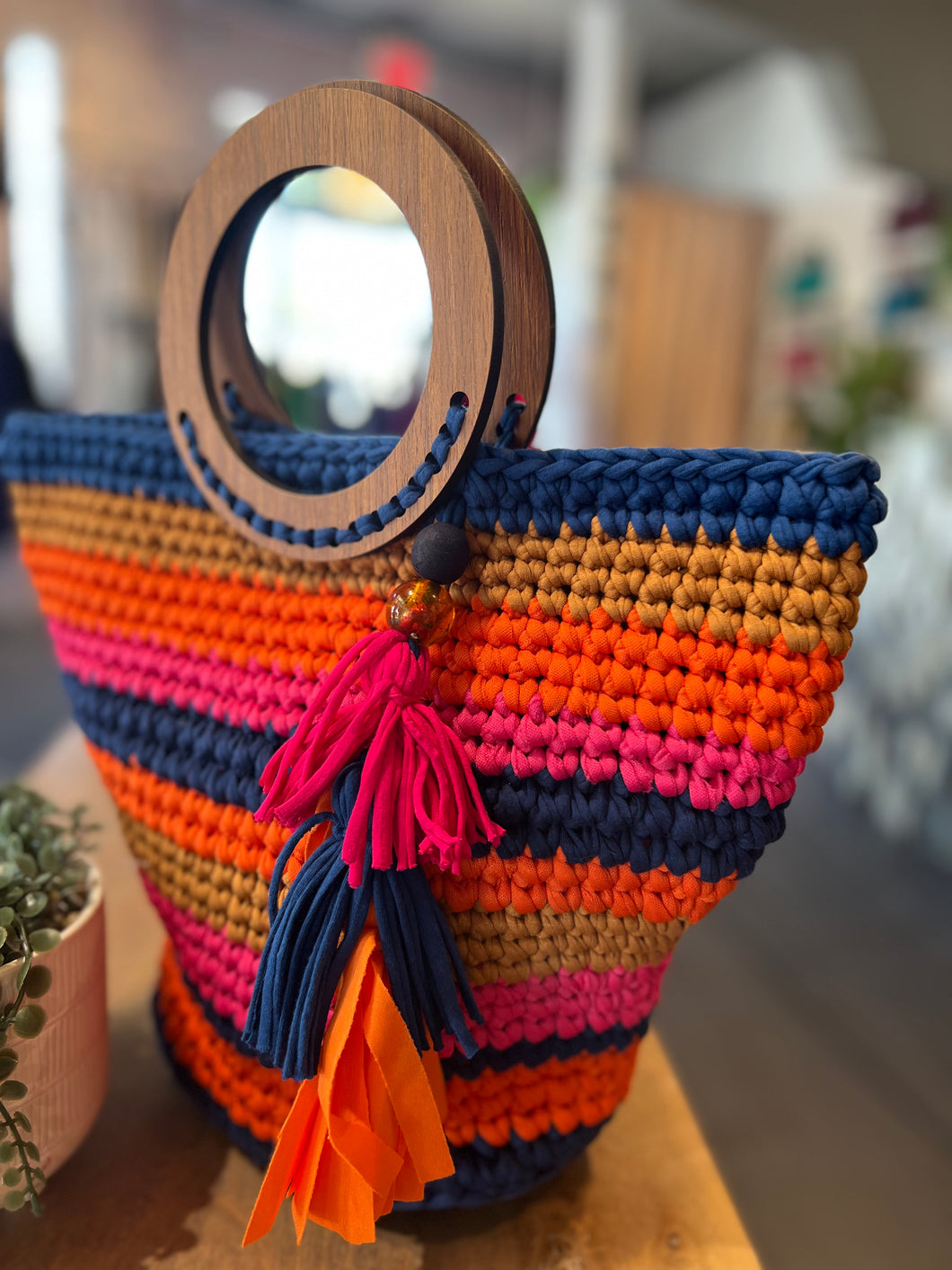 Caragua Hand-Made Crochet  Hand Bag