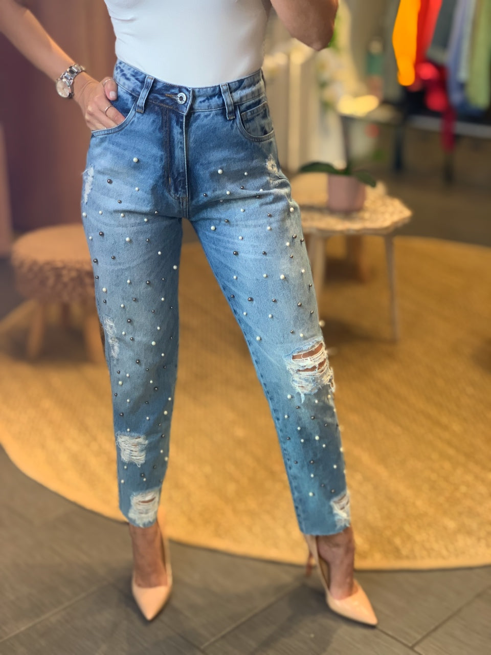 High fashion waisted jeans with pearls