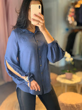Load image into Gallery viewer, Long Sleeve Buttoned Front Shirt
