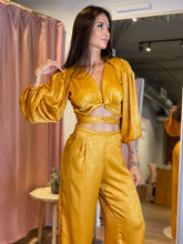 Load image into Gallery viewer, Santo Andre Pants
