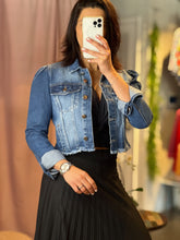 Load image into Gallery viewer, Clari Jeans Crop Jacket
